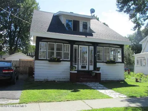 22 Maplewood Ave, Albany, NY 12203