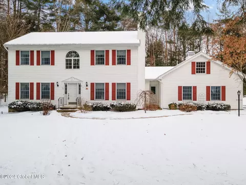 1 Nicklaus Dr, Wilton, NY 12831