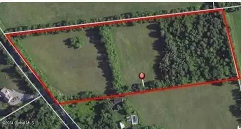 1092 W Line Rd, Charlton, NY 12010