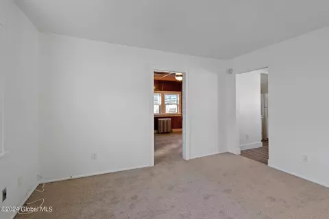 825 Curry Rd, Schenectady, NY 12306 photo 22