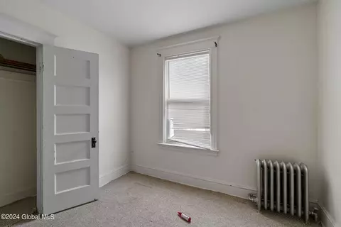 1014 Gerling St, Schenectady, NY 12308 photo 8