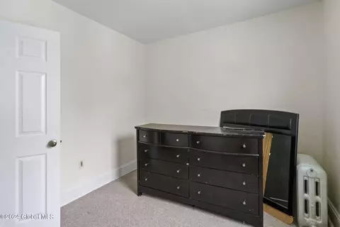 1014 Gerling St, Schenectady, NY 12308 photo 5