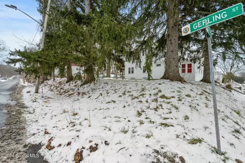1014 Gerling St, Schenectady, NY 12308 photo 17