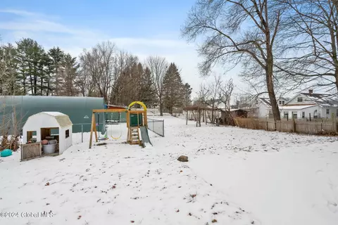 1014 Gerling St, Schenectady, NY 12308 photo 15