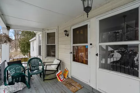 1014 Gerling St, Schenectady, NY 12308 photo 10