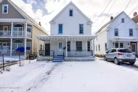 2338 Campbell Ave, Schenectady, NY 12306