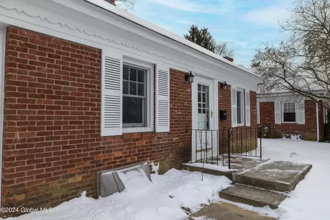 173 Milner Ave, Albany, NY 12208