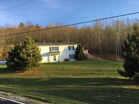 272 County Route 61, Cambridge, NY 12816 photo 18
