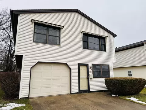277 Whitehall Rd, Albany, NY 12209