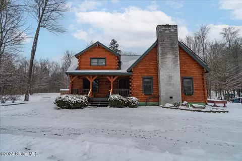680 County Highway 138, Broadalbin, NY 12025