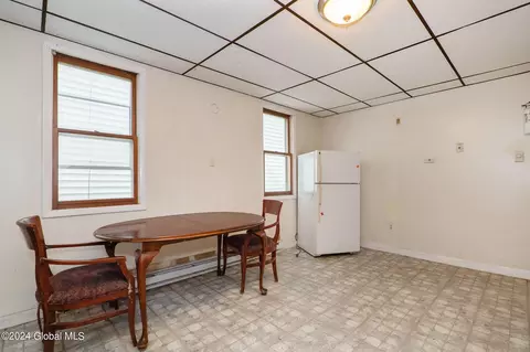 617 Bluff Ave, Schenectady, NY 12303 photo 17