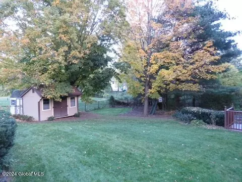 66 Manor Dr, Glenmont, NY 12077 photo 57