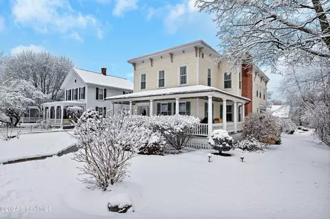 154 Maple Ave, Altamont, NY 12009