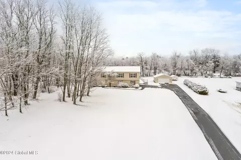 607 Midline Rd, Amsterdam, NY 12010 photo 51