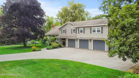 4077 Jockey St, Ballston Lake, NY 12019