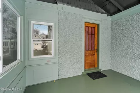 208 1st St, Scotia, NY 12302 photo 6