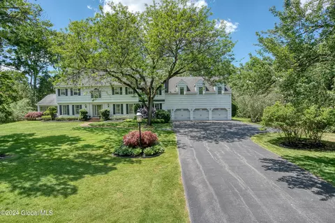 23 Schuyler Hills Rd, Loudonville, NY 12211
