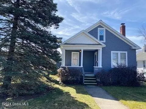 2046 The Plz, Schenectady, NY 12309