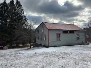 826 Route 29, Rock City Falls, NY 12863