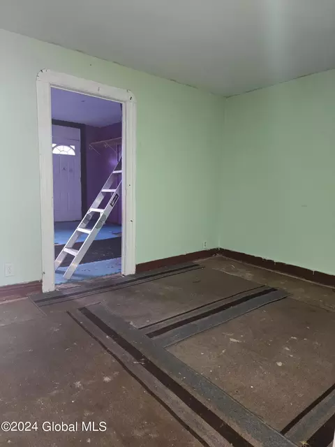 486 2nd St, Troy, NY 12180 photo 12