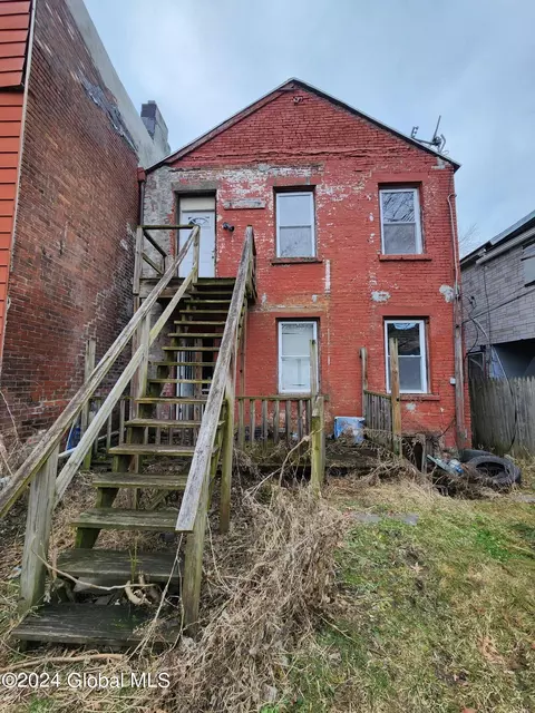 486 2nd St, Troy, NY 12180 photo 16