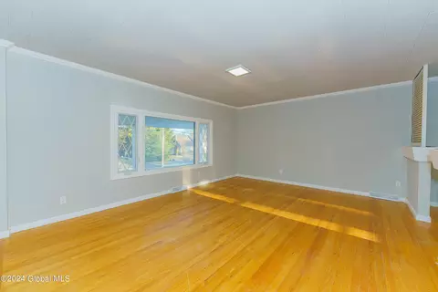 Other - 968 Douglas Ct, Schenectady, NY 12309 photo 2 of 15