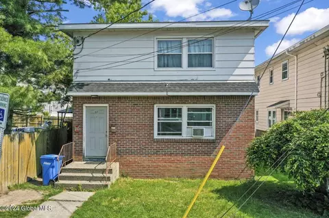 57 Twiller St, Albany, NY 12209