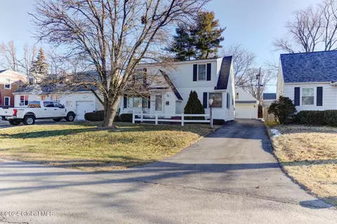 1131 Sunrise Blvd, Schenectady, NY 12306