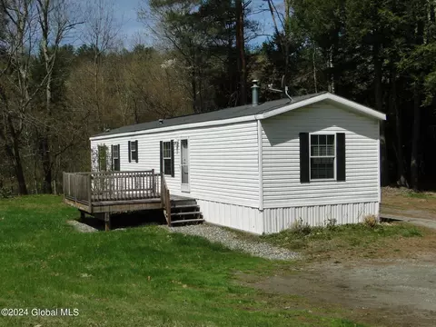 85 Grange Hall Rd, Stephentown, NY 12168