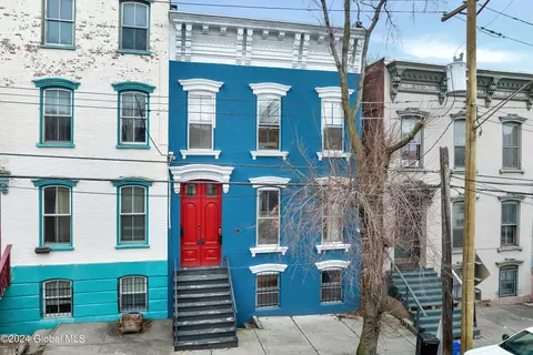 132 Grand St, Albany, NY 12202