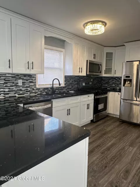 Kitchen - 1009 Davis Ter, Schenectady, NY 12303 photo 1 of 3