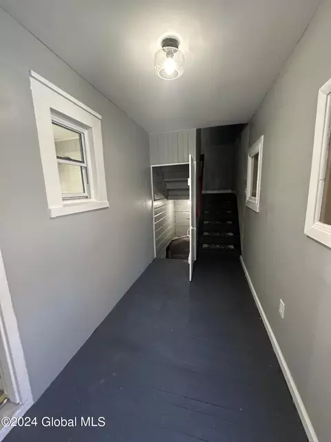 Entry Way - 1009 Davis Ter, Schenectady, NY 12303 photo 3 of 3