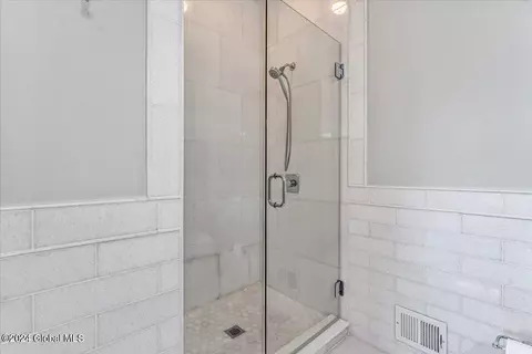 Bath - 1 Whitney Dr # A, Halfmoon, NY 12118 photo 2 of 5