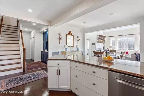 Kitchen - 1 Whitney Dr # A, Halfmoon, NY 12118 photo 4 of 6