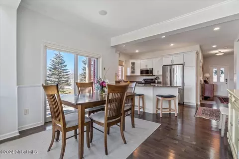 Dining - 1 Whitney Dr # A, Halfmoon, NY 12118 photo 1 of 2