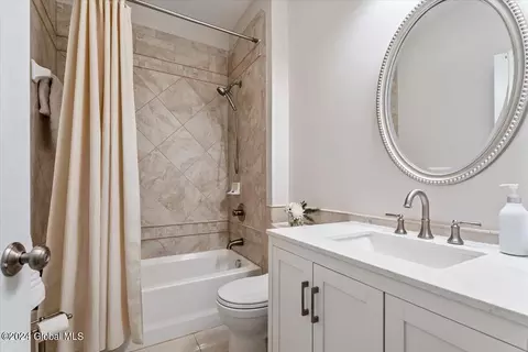 Bath - 1 Whitney Dr # A, Halfmoon, NY 12118 photo 3 of 5
