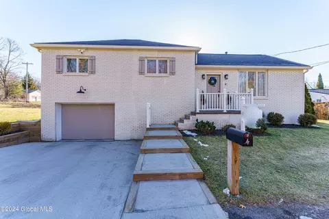 4 Norfolk St, Albany, NY 12203