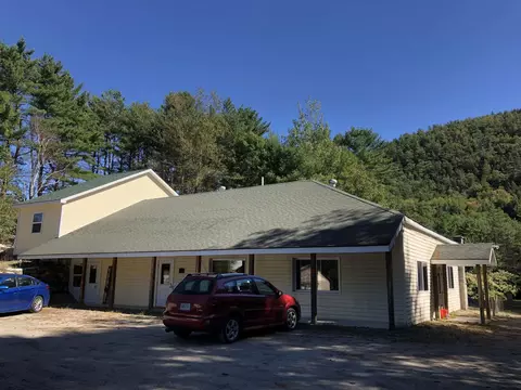 18 B-at-ease Ln, Chestertown, NY 12817