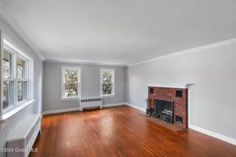 Living - 2170 River Rd, Schenectady, NY 12309 photo 1 of 3