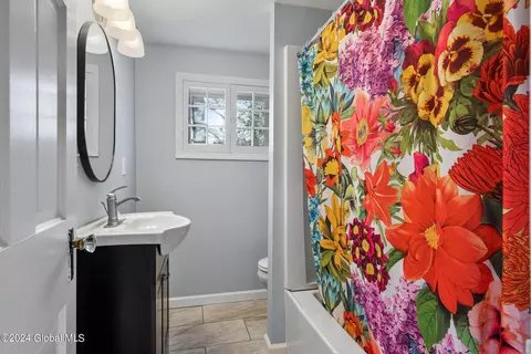 Bath - 2170 River Rd, Schenectady, NY 12309 photo 1 of 4