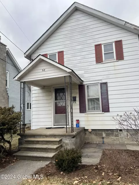 58 Baldwin Ave, Glens Falls, NY 12801