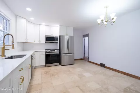 Kitchen - 105 Nyroy Dr, Troy, NY 12180 photo 3 of 5