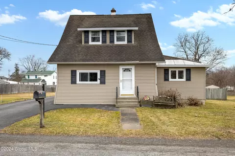 414 Fillmore Ave, Schenectady, NY 12304