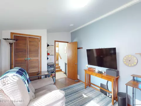 Living - 8 Kile Dr, Glenville, NY 12302 photo 10 of 10