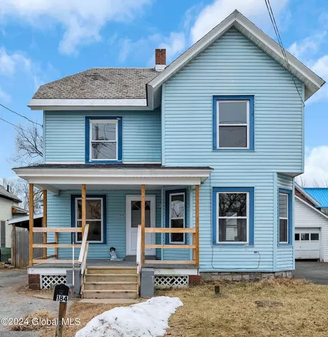 184 South St, Glens Falls, NY 12801