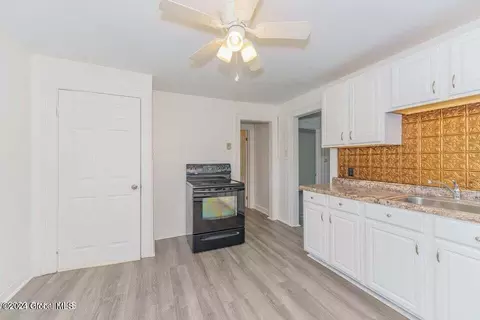 Kitchen - 421 Taurus Rd, Schenectady, NY 12304 photo 1 of 1