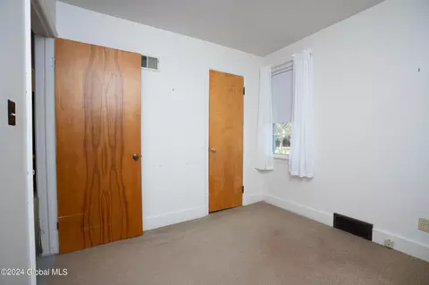 Bedroom - 2 David Dr, Glenville, NY 12302 photo 2 of 4