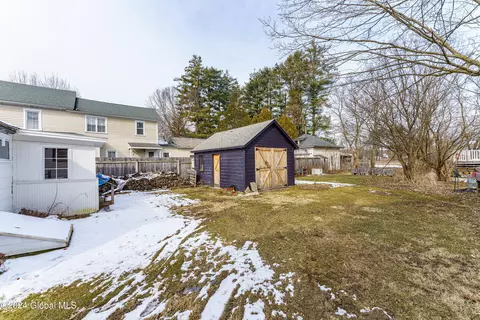 Exterior - 109 E Main St, Cambridge, NY 12816 photo 5 of 7