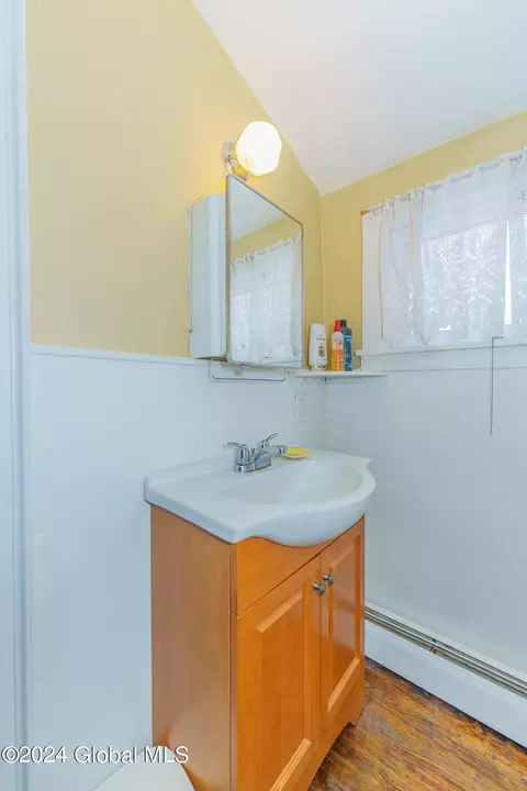 Bath - 109 E Main St, Cambridge, NY 12816 photo 1 of 2
