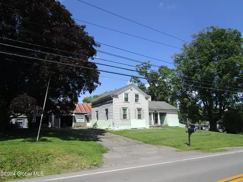 121 Main St, Jordanville, NY 13361